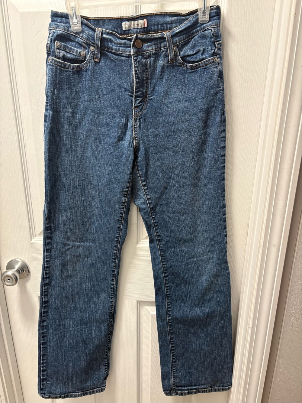 Levi's 512 Boot Cut Jeans in Medium Blue Denim